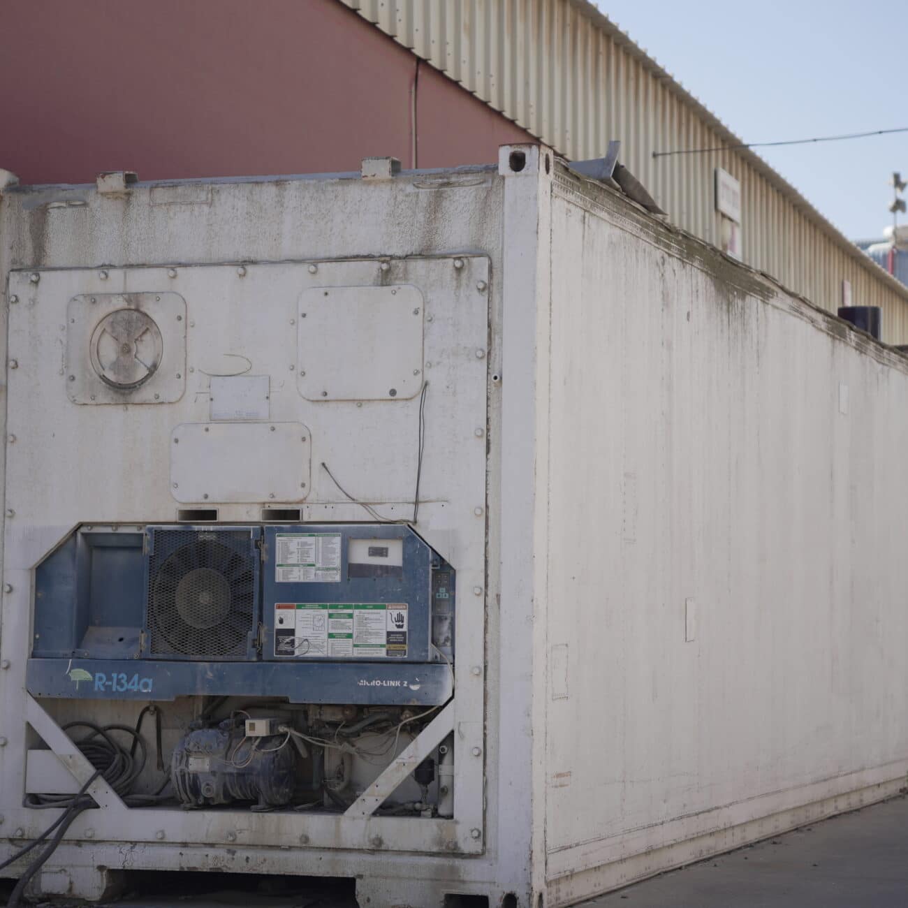 החלפת מדחס במכולות קירור תעשייתי - שחר הנדסת מיזוג